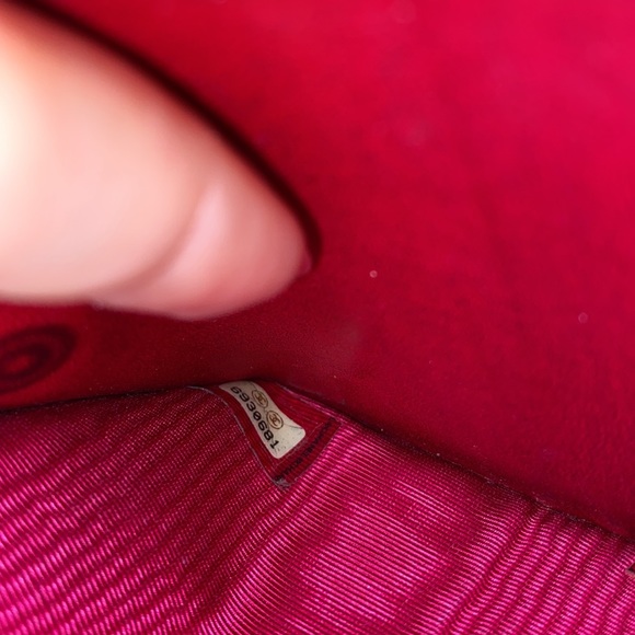 Authentic Chanel Wallet - Picture 5 of 5